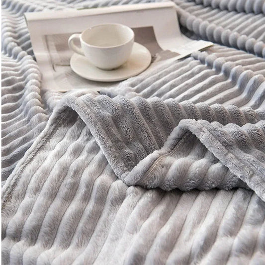 Air-Conditioned Small Blanket: 70x100cm Coral Fleece for Summer and Travel