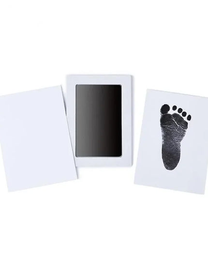Newborn Baby DIY Hand And Footprint Kit Ink Pads Photo Frame Handprint Toddlers Souvenir Accessories Safe Clean Baby Shower Gift